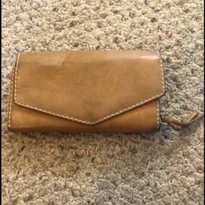 Roots leather wallet
